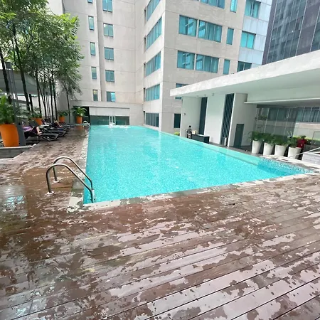 Mercu Summer Suites Klcc Infinity Pool